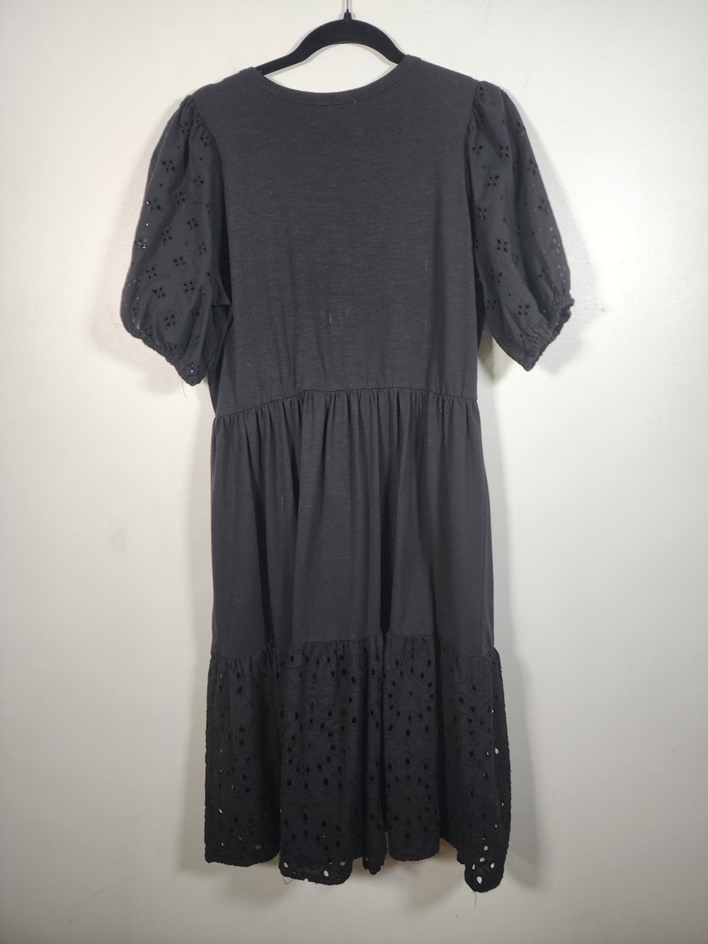 Chenault Black Eyelet Puff-Sleeve Midi Dress Size Large - Picture 3 of 7
